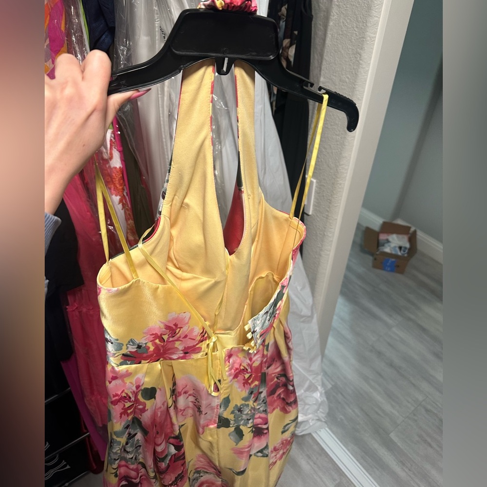 Long Yellow Floral Dress - image 4